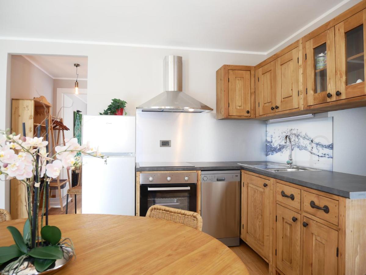 Appartamenti Residenza Anderbatt เกรสโซเนย์-ลา-ตรีนีเต ภายนอก รูปภาพ