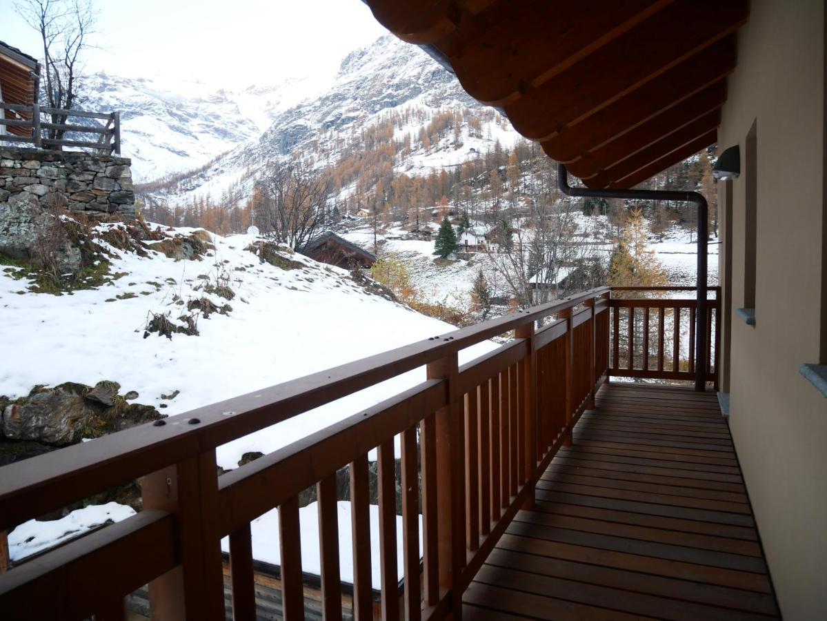 Appartamenti Residenza Anderbatt เกรสโซเนย์-ลา-ตรีนีเต ภายนอก รูปภาพ